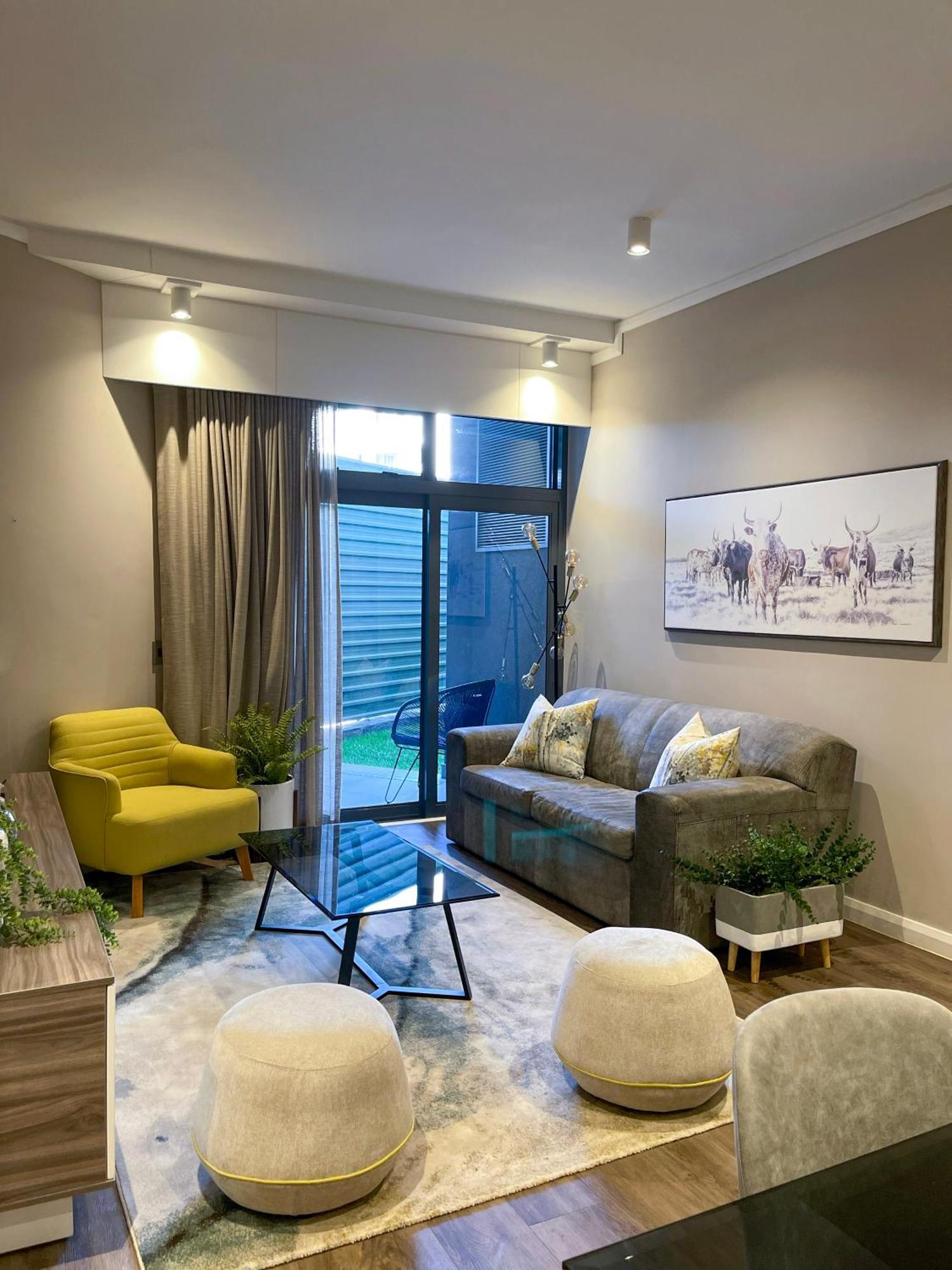 Menlyn Maine Luxury Rentals Pretoria-Noord Exterior foto
